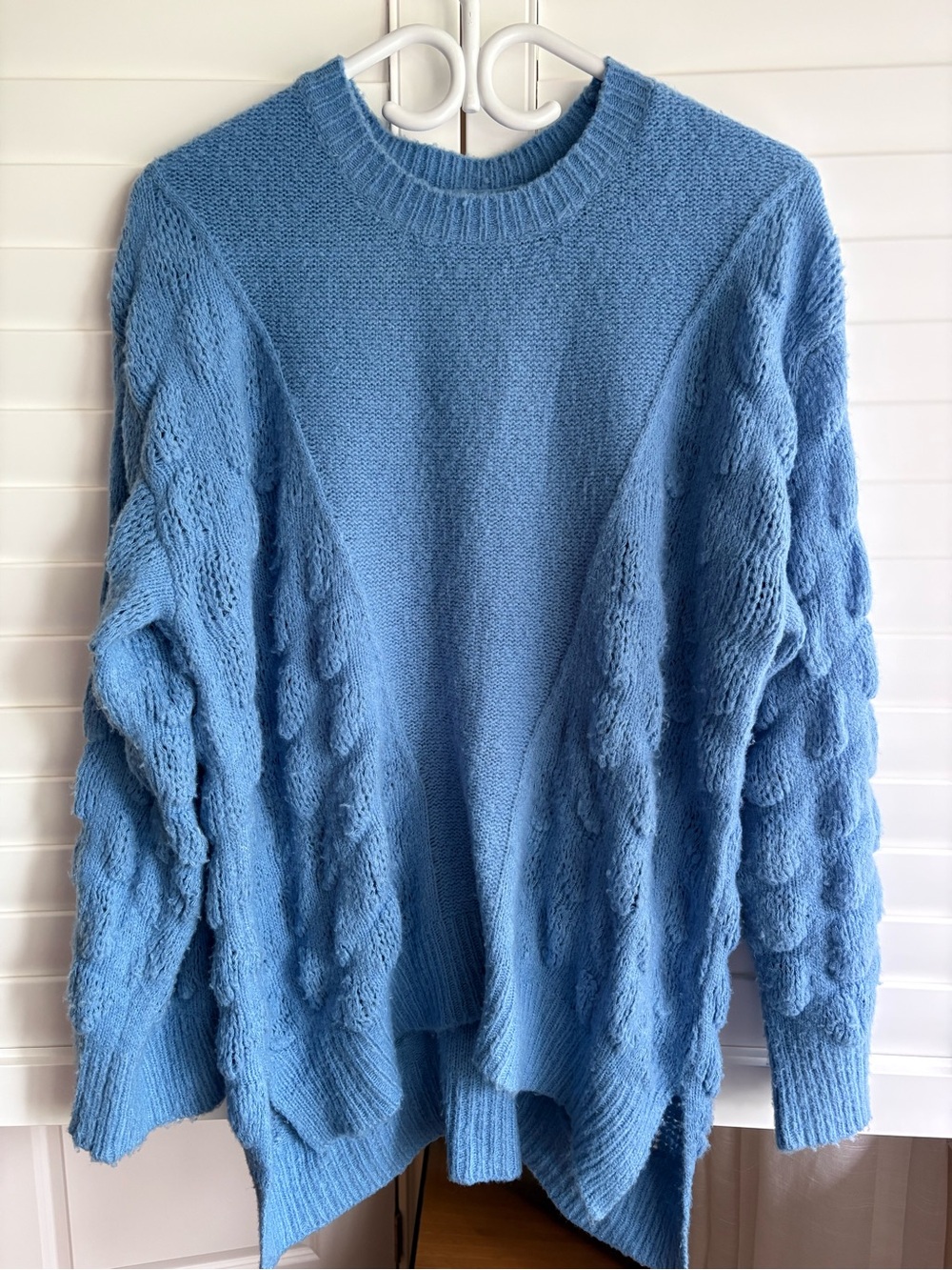 Blue knit sweater, small, oversized
